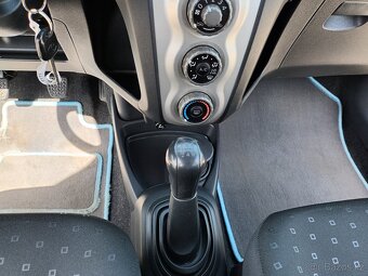 Toyota Yaris 1,3 64kw,KLIMA,KOLA - 14