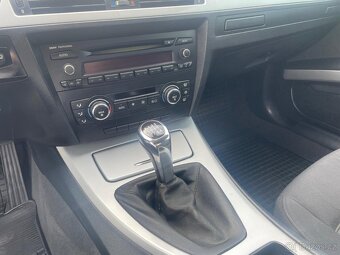 BMW 320D 130 KW KUPÉ MAN TEMPOMAT - 14