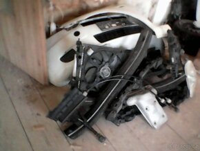 fiat grande punto 12 51 kw rv 7-11 140 000km. - 14