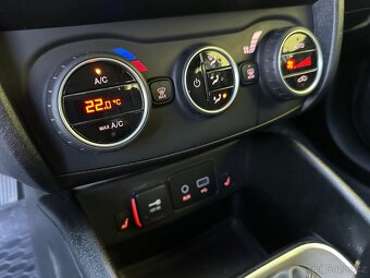 Fiat Tipo Kombi 1.6Multijet Lounge 88kW r.v. 2016 - 14