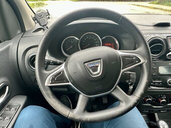 Dacia Lodgy 1.6 MPi 80 kW + LPG, 1. majitel, ČR - 14