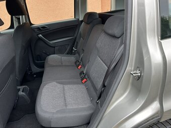 Škoda Yeti 2.0 TDi 81kW 4x4 serviska - 14