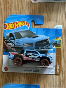 Hot wheels autíčka nové neotvorené... - 14