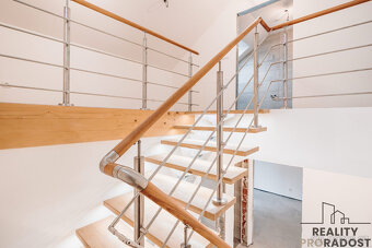 Prodej rodinného domu  4+1 pozemek 160 m²   Bezručova, Hodon - 14