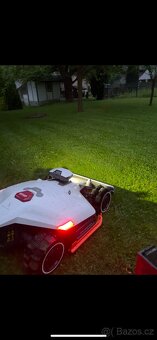 GPS robotická sekačka MAMMOTION LUBA 2 - 14
