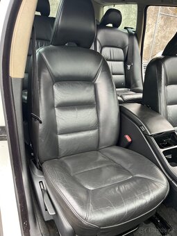 Volvo V70 III 2.4 D5 - náhradní díly - 14
