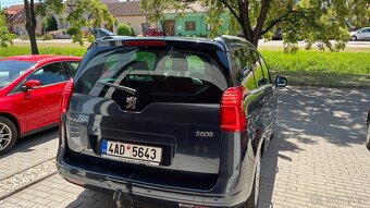 Peugeot 5008 - 14