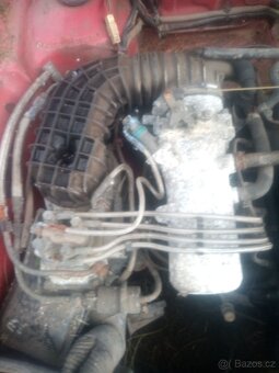 Vw  Passat 2 generace sinchro 4×4 rv. 87.  1.8 benzín - 14
