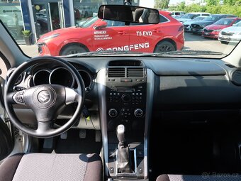 Suzuki Grand Vitara 1.6VVT,78kW,NovéČR,Serv.k,4x4 - 14