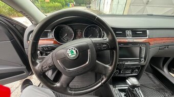 Škoda Superb II 2.0 TDI 103 kW 4x4 DSG Exclusive, 2 sady kol - 14