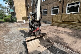 Pásový bagr Takeuchi  TB280FR rok 20 a 1290 mth - 14