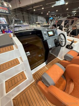 Nový motorový člun Coaster 640 SD+MOTOR - 14