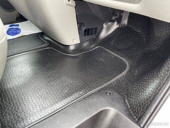 OPEL VIVARO 2.0CDTI 84KW LONG R.V.2007 REZERVACE - 14