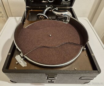 Gramofon His Master's Voice 102 TOP stav-klíček, zásobník - 14