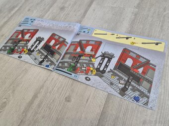 LEGO 10027 VLAK 9V - Train Engine Shed - 14