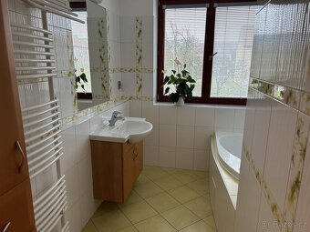 PRODEJ vícegeneračního rodinného domu ve městě Kuřim - 14