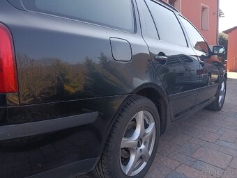 Škoda Octavia combi 2.0 tdi,rok2008,org.km - 14