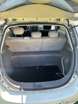 Nissan Leaf - 14