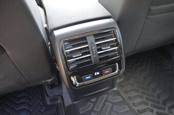 PRODÁM VW PASSAT COMBI 2.0TDI 190PS WEBASTO,NAVI,TOP - 14