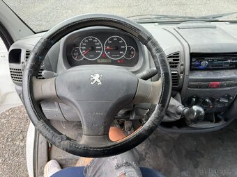 Peugeot Boxer 2.8HDi 6-MÍST VALNÍK - 14