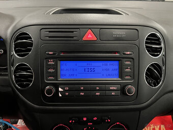 Volkswagen Golf Plus 1.4MPI 55kW Edice United POUZE 120KM - 14