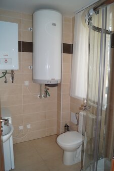 Pronájem domu - ubytování - 14