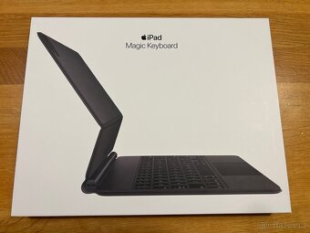 Apple iPad PRO 3 gen. 11” M1 256GB wifi+cell., příslušenství - 14