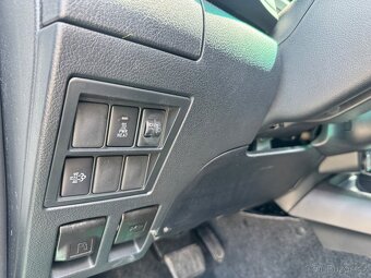 Toyota Hilux 2024 2.8 1.Majitel ČR - 14
