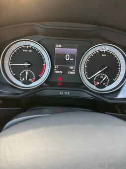 Škoda Superb 3 Combi 2.0TDI 140kW Laurin & Klement - 14