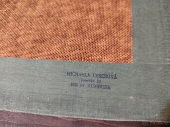 Krabice plná obrázků/obrazů - 14