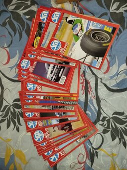 Manuály/prospekty/časopisy auta - 14