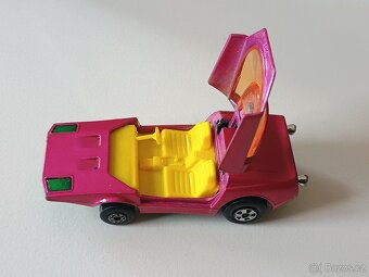 Matchbox autíčka různé - 14