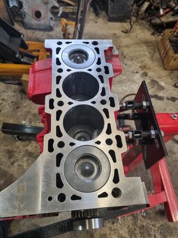 Motory Deutz, Volvo, Cummins, Doosan, Daewo, Komatsu - 14