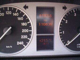 Mercedes-Benz B180 i - 14