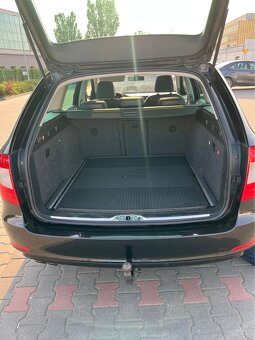 Škoda Superb combi 2.0 TDI 125 kw DSG.   MAXIMÁLNÍ VÝBAVA - 14