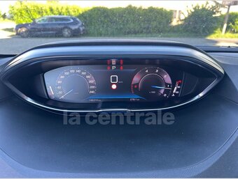 PEUGEOT 3008 II (2) BlueHDi 130 S&S GT EAT8 03/2021 - 14