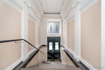 Prodej atypického bytu 3+1, 95 m2 - Královské Vinohrady - 14