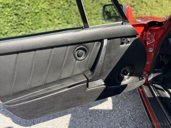 Porsche 911 Carrera (930 SC) - 14