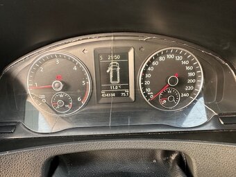 Volkswagen T5 Caravelle 2.0 tdi LONG 9 míst NAVI - 14