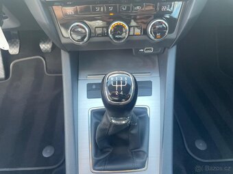ŠKODA OCTAVIA 1,6 TDI 66KW NAVI MAN TEMPOMAT - 14