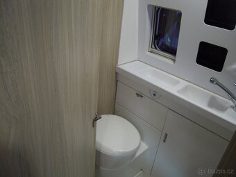 Weinsberg Carabus 600 (Knaus) 2,3JTD - 14