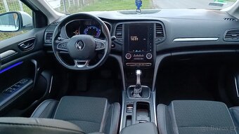 Renault Megane ENERGY TCe 130 EDC BOSE EDITION - 14