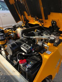 Prodám Kolový dumper JCB 1T - 2S5 - 14