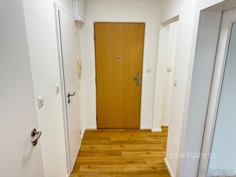 Pronájem bytu 3+1/B, po kompletní rekonstrukci, Vodňanská ul - 14