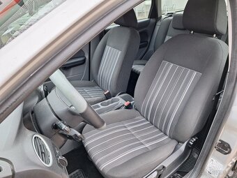 Ford Focus 1.6 TDCi 80KW Kombi, Ghia, Klima - 14