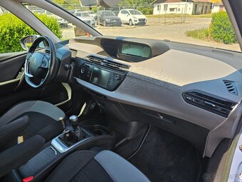 CITROEN C4 GRAND PICASSO 2014 1.6THP 115kW 7 MÍST,TAŽNÉ - 14