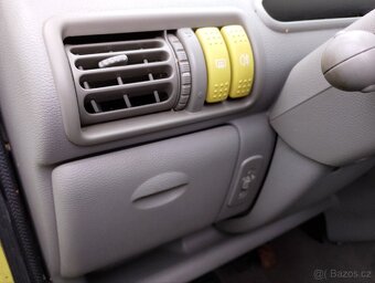 Prodám Renault Twingo - 14