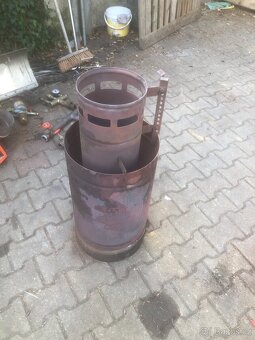 Prodám  kotel na olej  40 KW - 14