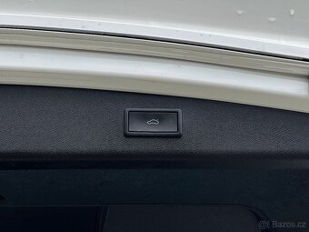 SEAT Leon 2.0 TDI DSG r.2022 kombi - 14