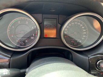 JEEP GRAND CHEROKEE 3.0 CRD LAREDO CZ PŮVOD - 14